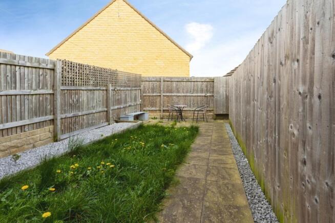 2 bed Terraced for sale Image 5