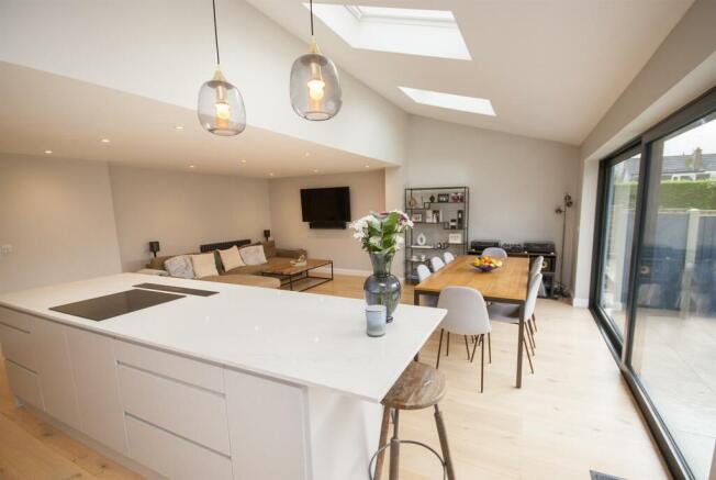Open Plan Kitchen, Diner and Lounge