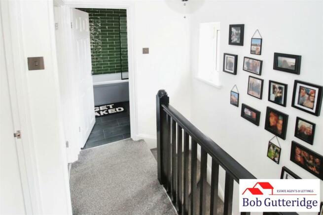FIRST FLOOR LANDING