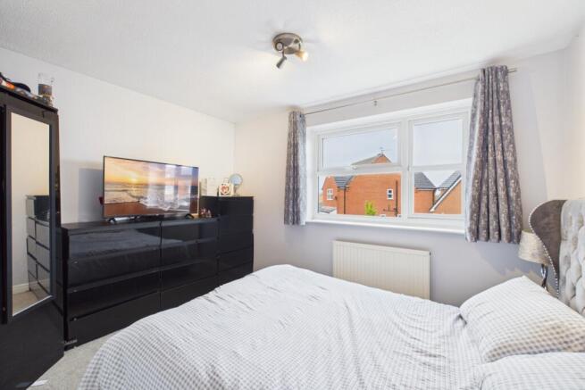 2 bed Semi-Detached for sale Image 10