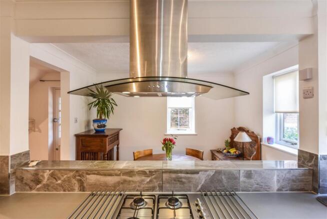 Kitchen/Dining Room