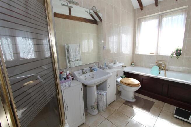 En-suite.JPG
