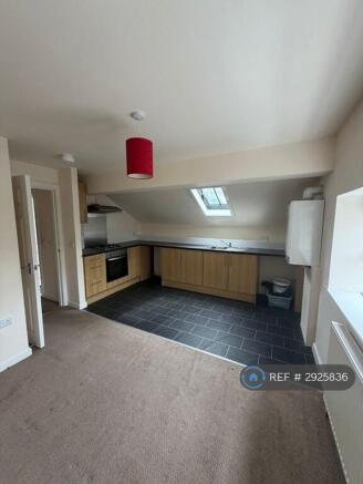 1 bed Flat to rent Image 3