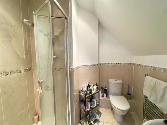 Bathroon.jpg