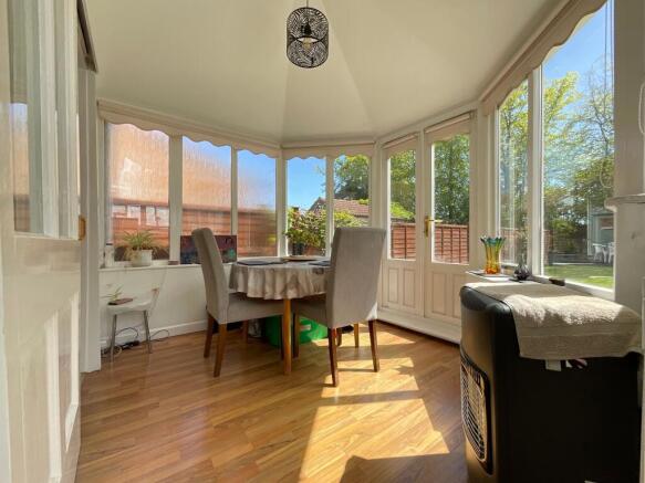 3 bed Semi-Detached for sale Image 4