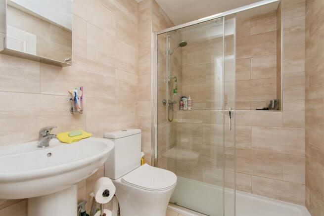 2 bed Terraced for sale Image 12