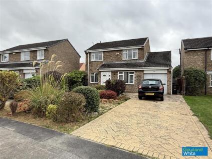 Carew Close, Yarm, TS15 9TJ