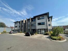 Flat 20, 172 174, Barrack Road, Christchurch BH23 2BE