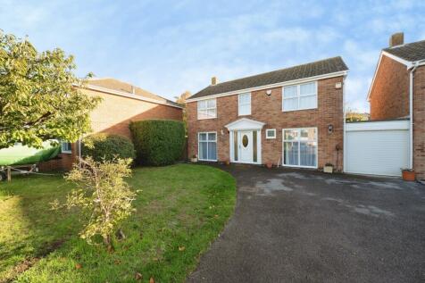 Selsey Close, HAYLING ISLAND, Hampshire, PO11