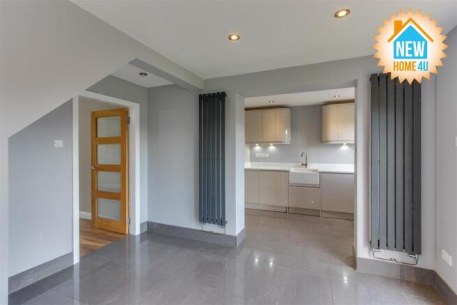KITCHEN / DINING AREA: