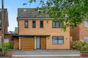 19, Blackford Road, Shirley, Solihull B90 4BU