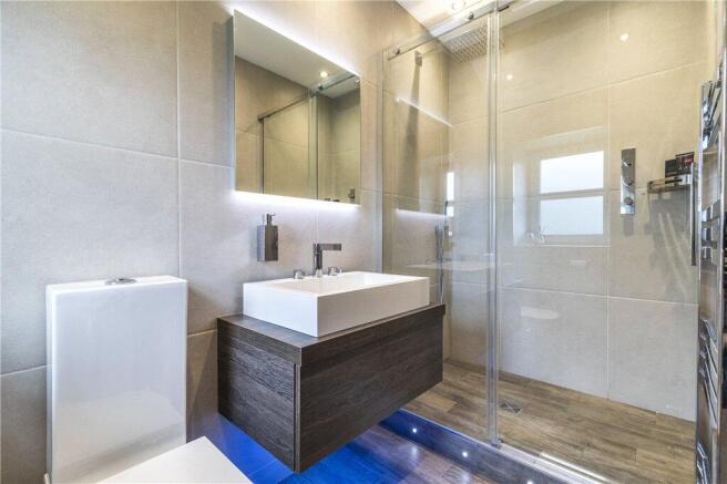 Ensuite