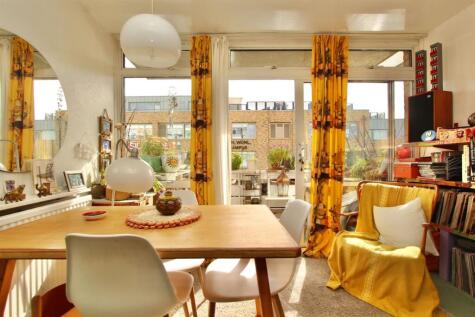 Arbor Court, N16