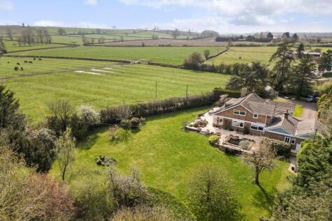 The Grove, Ladbroke, CV47