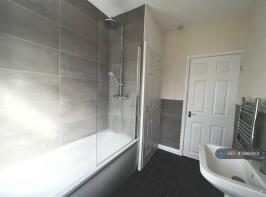 5, Ashton Avenue, Harehills, Leeds LS8 5BX