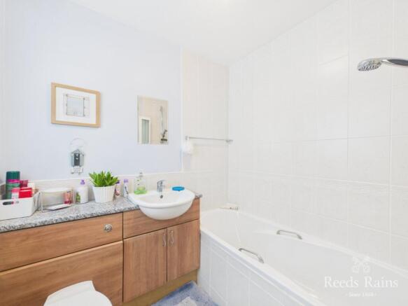 2 bed Bungalow for sale Image 7