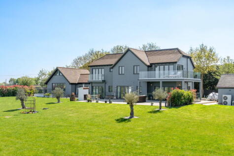 Woodend Lane, Beauchamp Roding, Ongar CM5 0NU
