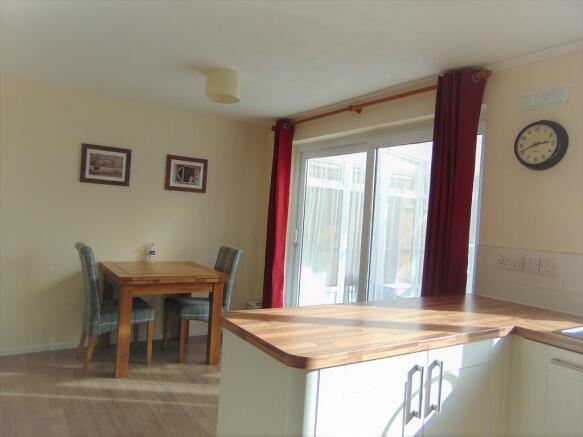 Open Plan Dining ...