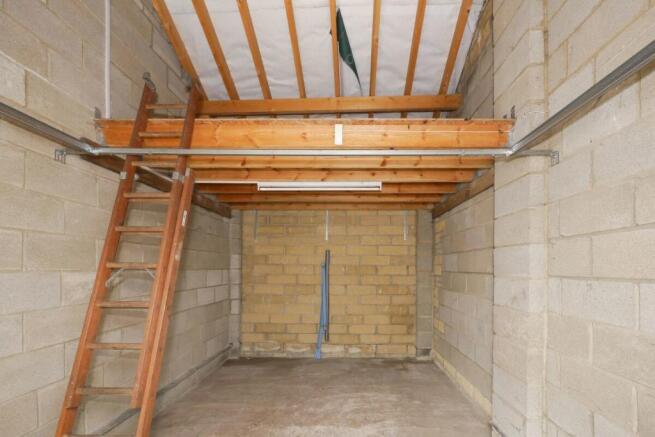 Garage 2