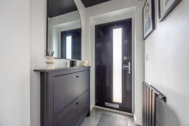 3 bed Town House for sale Image 8