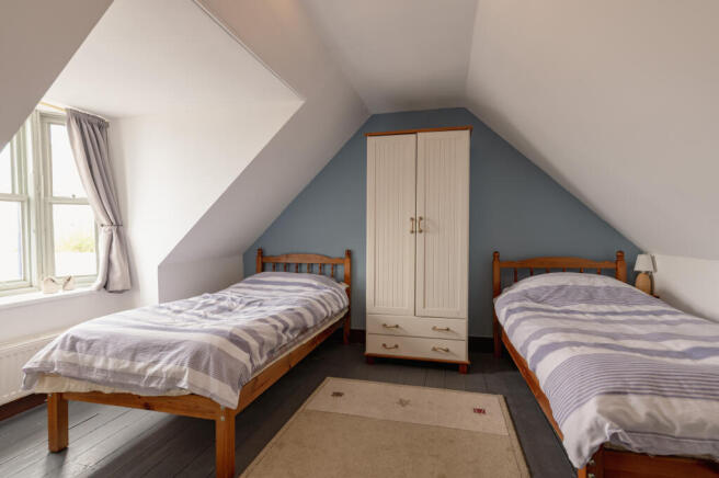 Bed 2