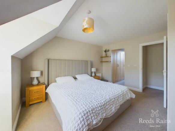 3 bed Terraced for sale Image 4