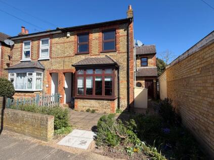 Wolsey Road, Ashford, TW15