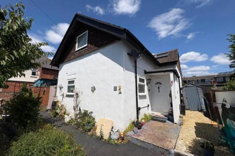 Kings Road, Aldershot, Hampshire, GU11