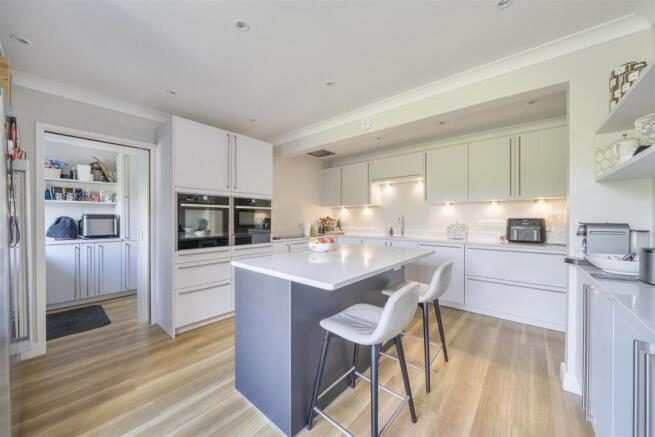 Kitchen.jpg