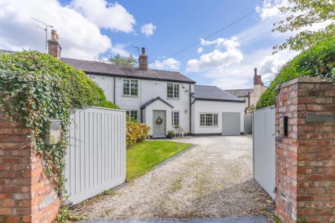 4-bed house on Newton Hall Lane, Mobberley, WA16, £700,000