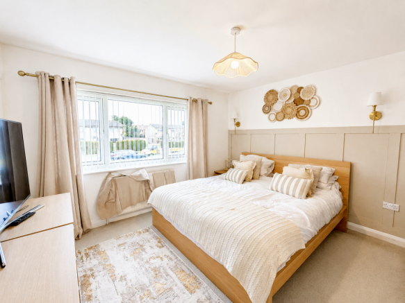 3 bed Terraced for sale Image 5