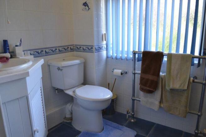 Blue shower room