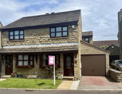 Pack Horse Close, Clayton West, Huddersfield, HD8 9LU