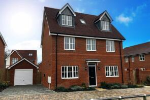 32, River Wey Close, Artington, Guildford GU3 1BJ
