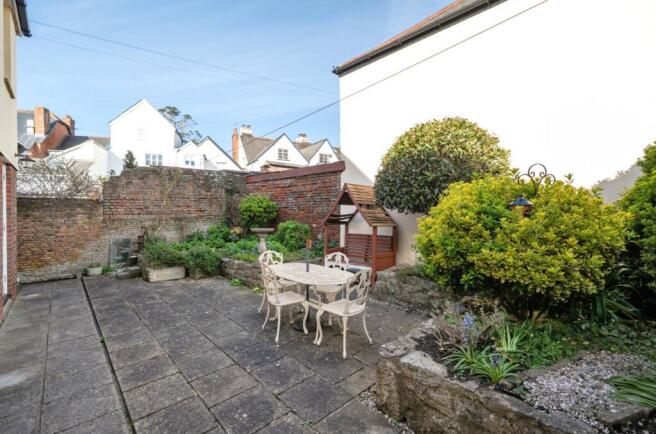 Courtyard Garden