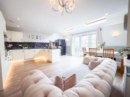 27, Poulter Croft, Middleton, Milton Keynes MK10 9SY
