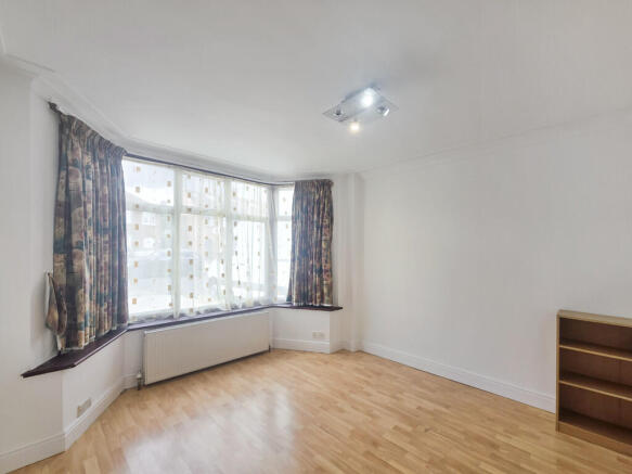 Tintern Avenue, W...