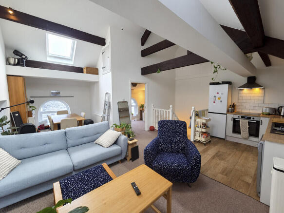Living area2