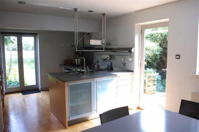 BREAKFAST KITCHEN