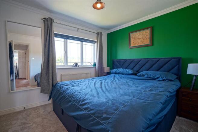 3 bed Semi-Detached for sale Image 9
