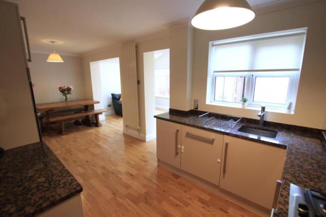 Dining Kitchen
