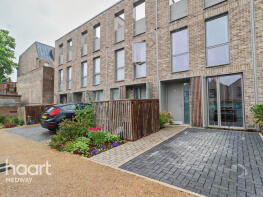 16, Khartoum Parade, Chatham ME4 4GE