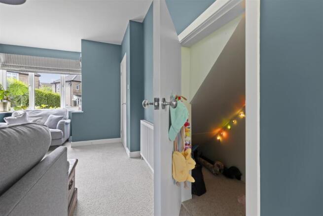 4 bed Semi-Detached for sale Image 12