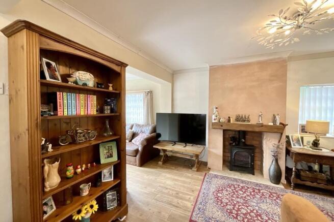2 bed Bungalow for sale Image 4