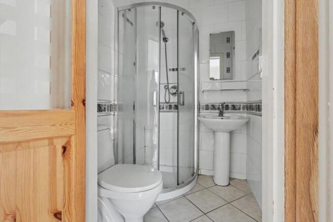 4 bed Terraced for sale Image 8