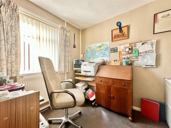 Bedroom3.jpg
