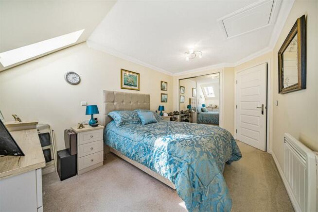 Bedroom.jpg