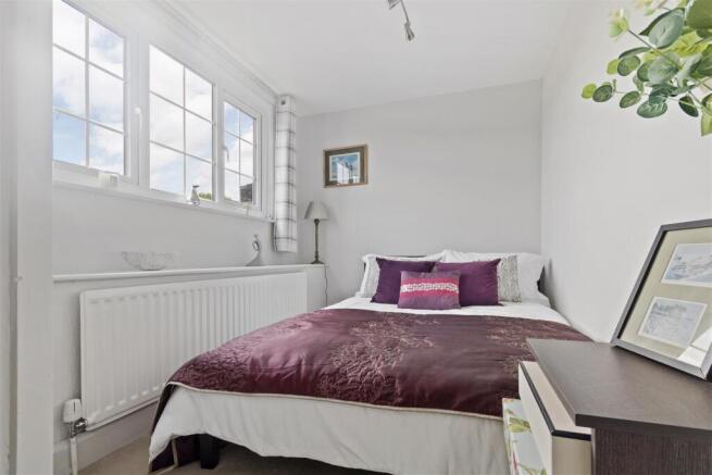 3 bed Cottage for sale Image 12