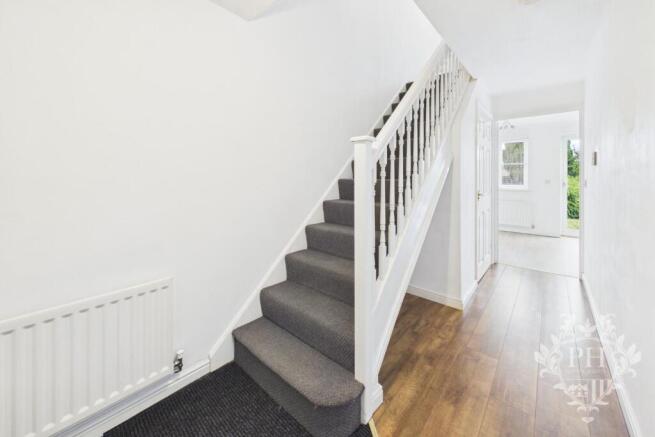 2 bed Semi-Detached for sale Image 2