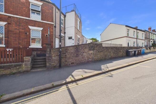 1 bed Ground Flat for sale Image 9